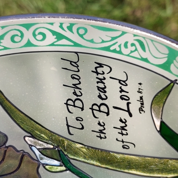 Amia Hanging Suncatcher Flowers w/Butterfly 6 7/8inLx5 1/3in.W+Chain,GUC - Picture 4 of 8